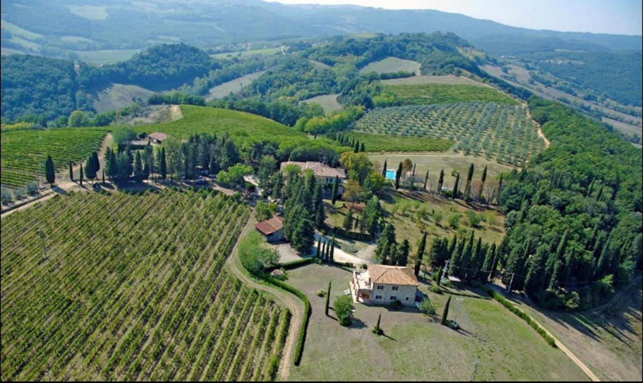 Agriturismo Fattoria Il Piano - Appartamento Lavanda - Сан Джиминяно Екстериор снимка